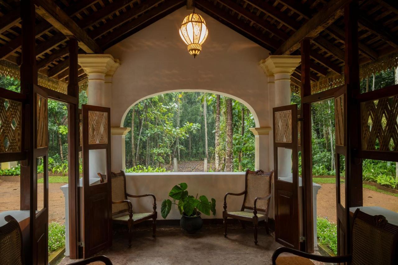 Gileemale Walawwa & Estate Hotel Ratnapura Ngoại thất bức ảnh