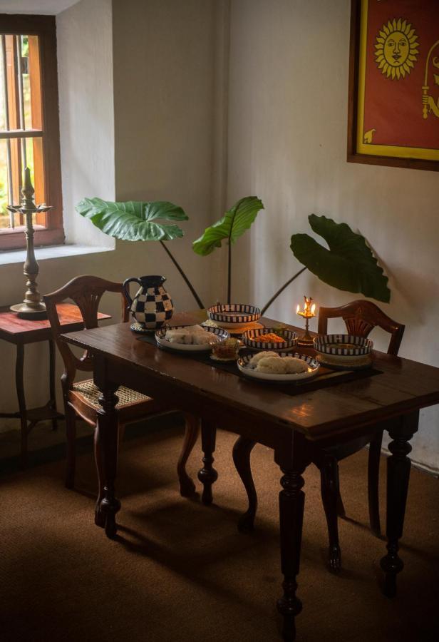 Gileemale Walawwa & Estate Hotel Ratnapura Ngoại thất bức ảnh